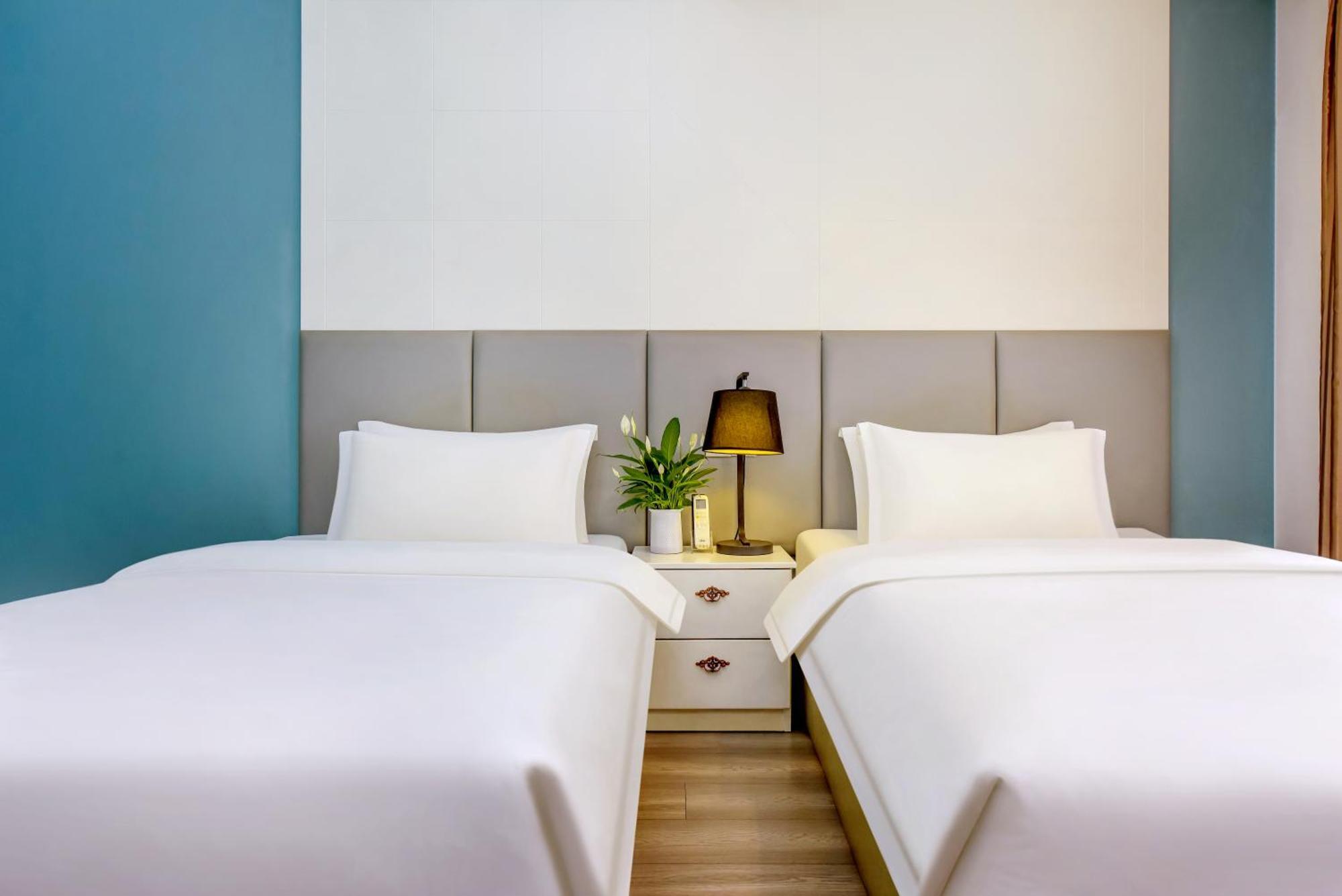 If Hotel Csungking Kültér fotó